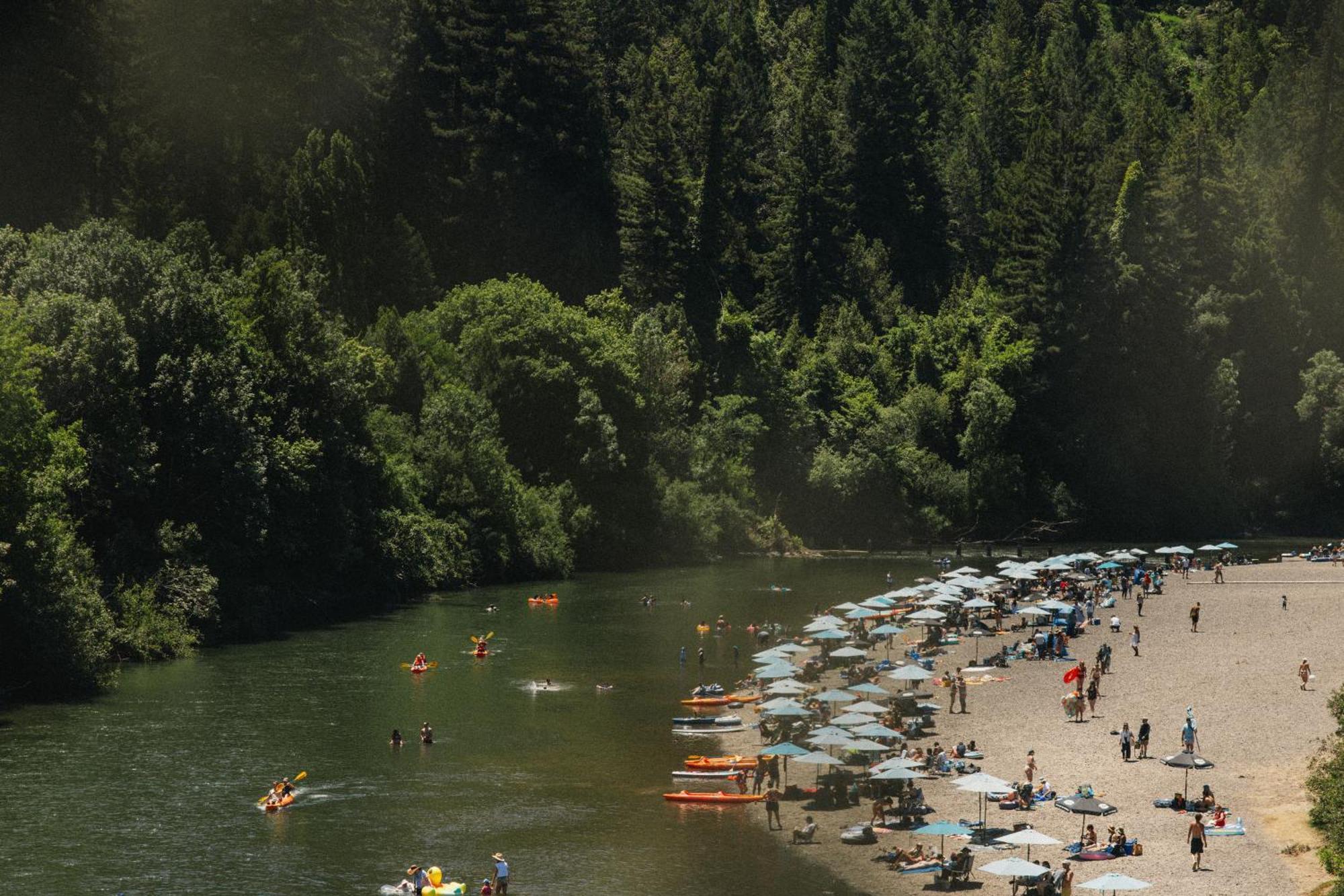 Johnson'S Beach Cabins And Campground Guerneville Buitenkant foto